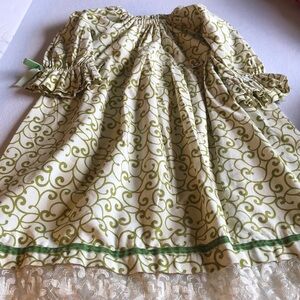 Girls Christmas green & white fall  linen sassy girl clothing company lace dress